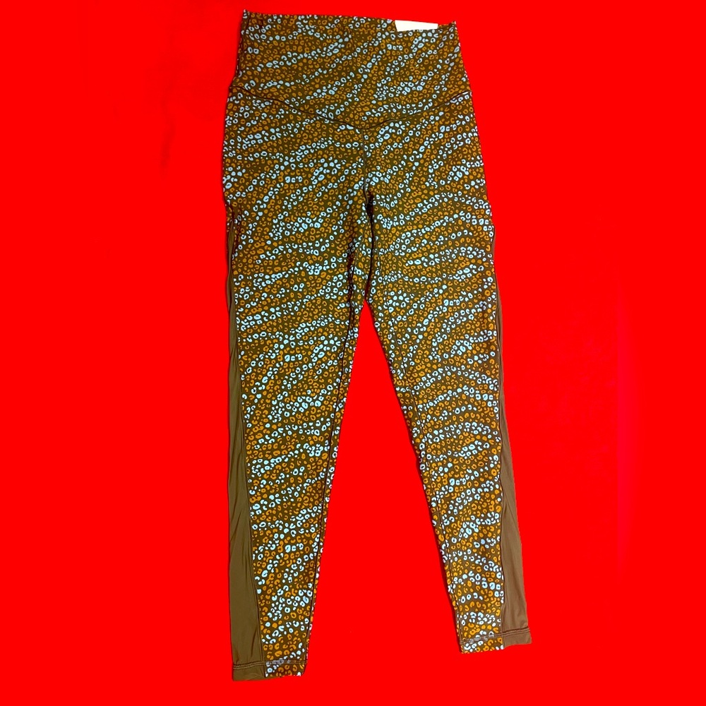 NWT Offline by aerie real me 7/8 leggings size large